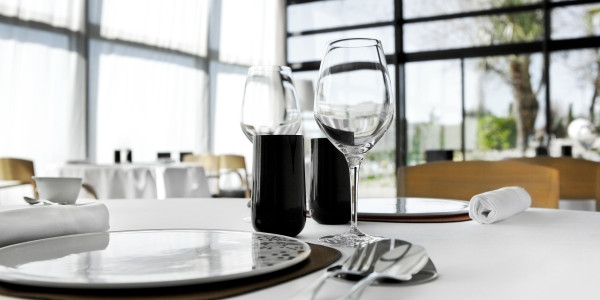 Tramitación de Licencias Apertura / Actividad y Permisos en Barcelona · Permisos de Apertura Restaurantes